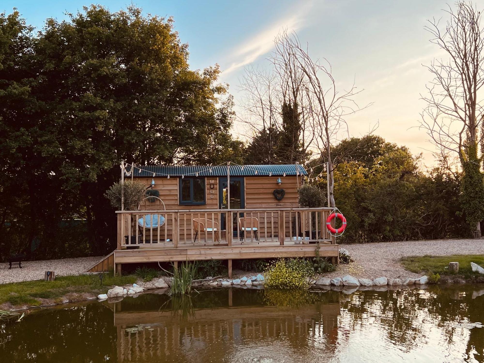 Rusty Duck Retreat Shepherds Hut Shedfield Εξωτερικό φωτογραφία